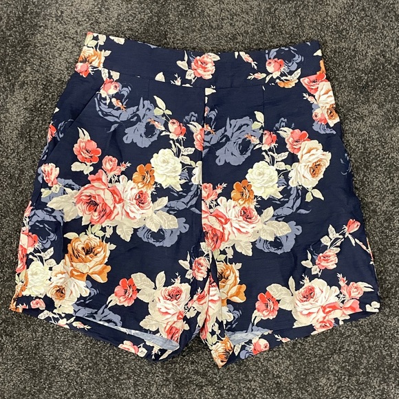 Floral Print Dress Short 🌼 - Picture 15 of 15